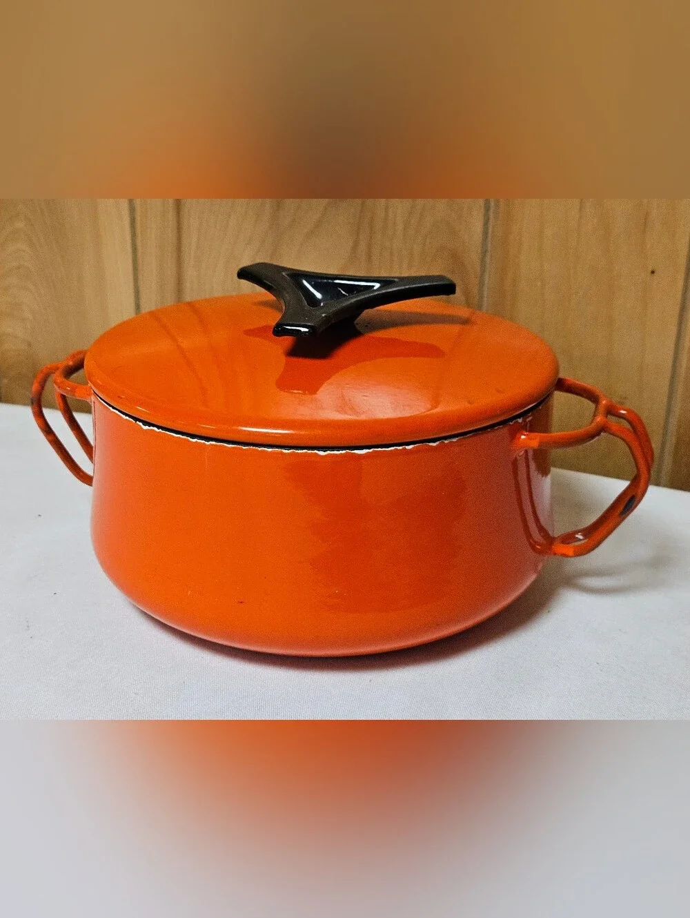 Vtg Milanoware Mid Century Modern 2 Qt Enamel Pot & Lid Made In Italy Orange Wht